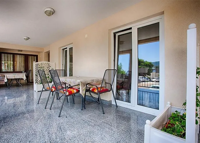 With A Parking Space Komiza, Vis - 12325 Appartamento Komiža