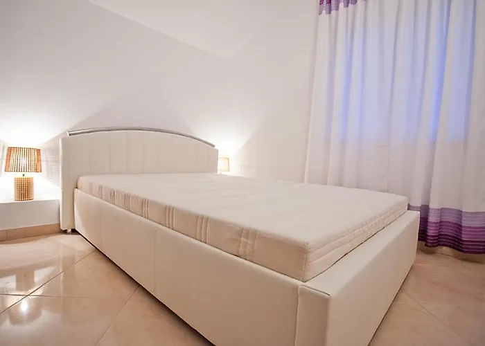 Appartamento With A Parking Space Komiza, Vis - 12325